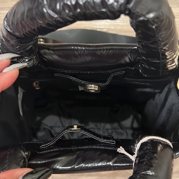 A New Day Puffy Purse - Picture 4 of 6